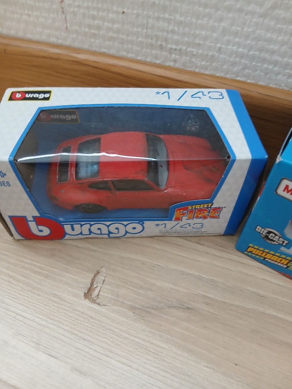 Porsche Voitures modèles: 2 porsche model autos  – Défectueux à Balsthal par Marica75 1