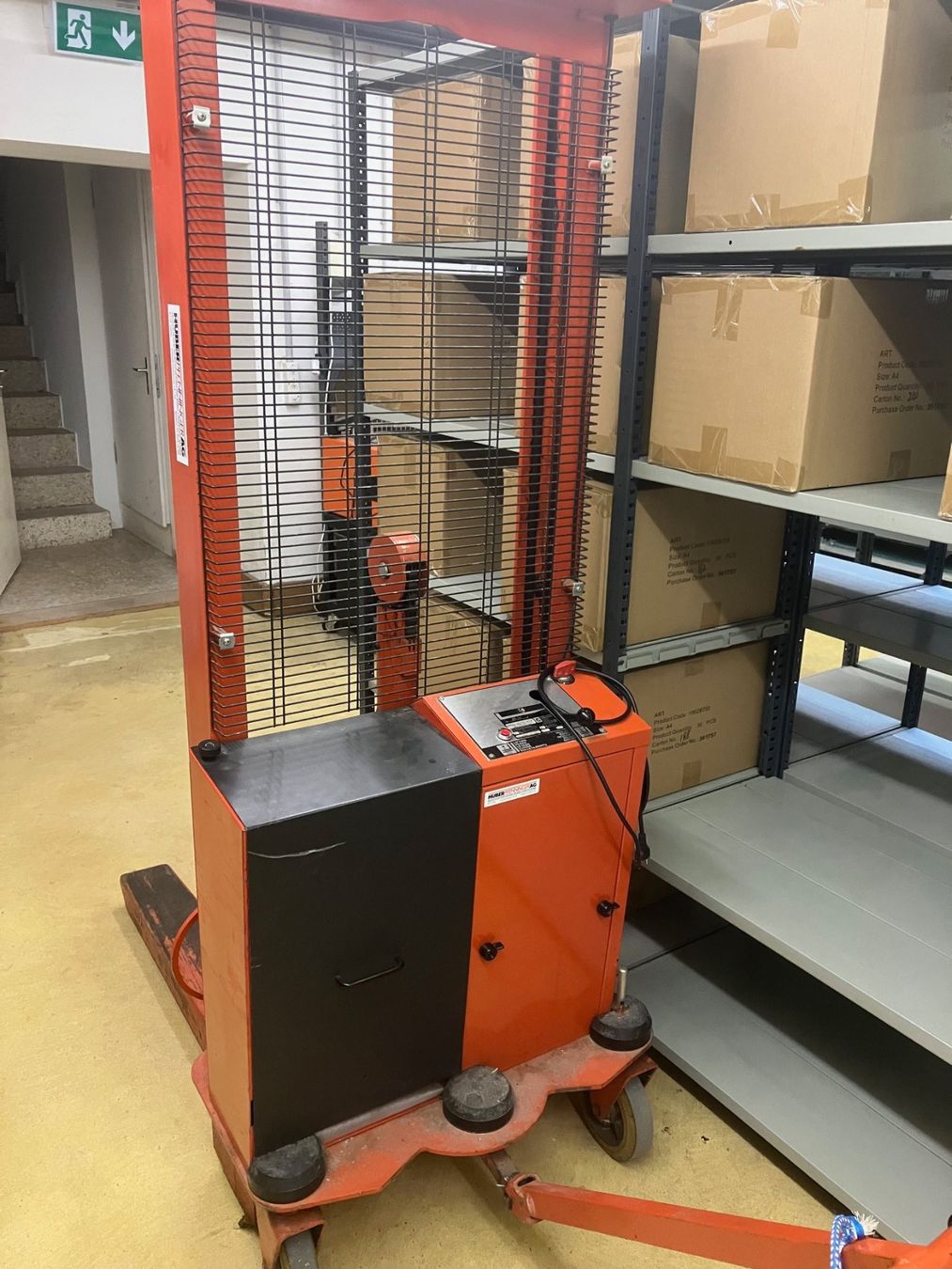 Gabelstapler & Hubwagen: Stapler Gabelstapler Elekrostapler – Gebraucht aus Zollikon von natalita-pus 1