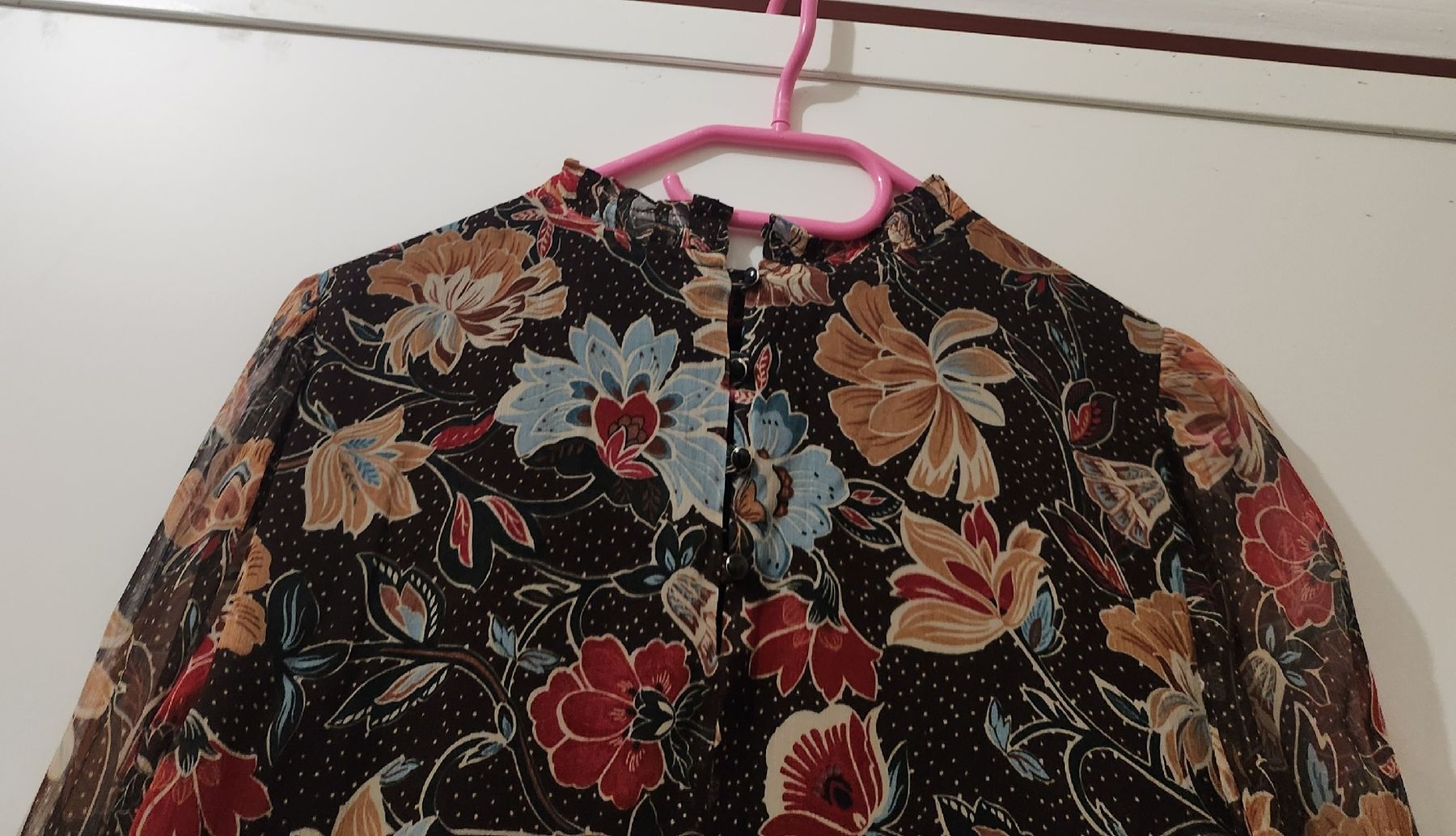 Sezane Vestiti: Robe imprimé fleurs Sezane taille 38  – Usato da Niedergösgen venduto da Eva2410 3