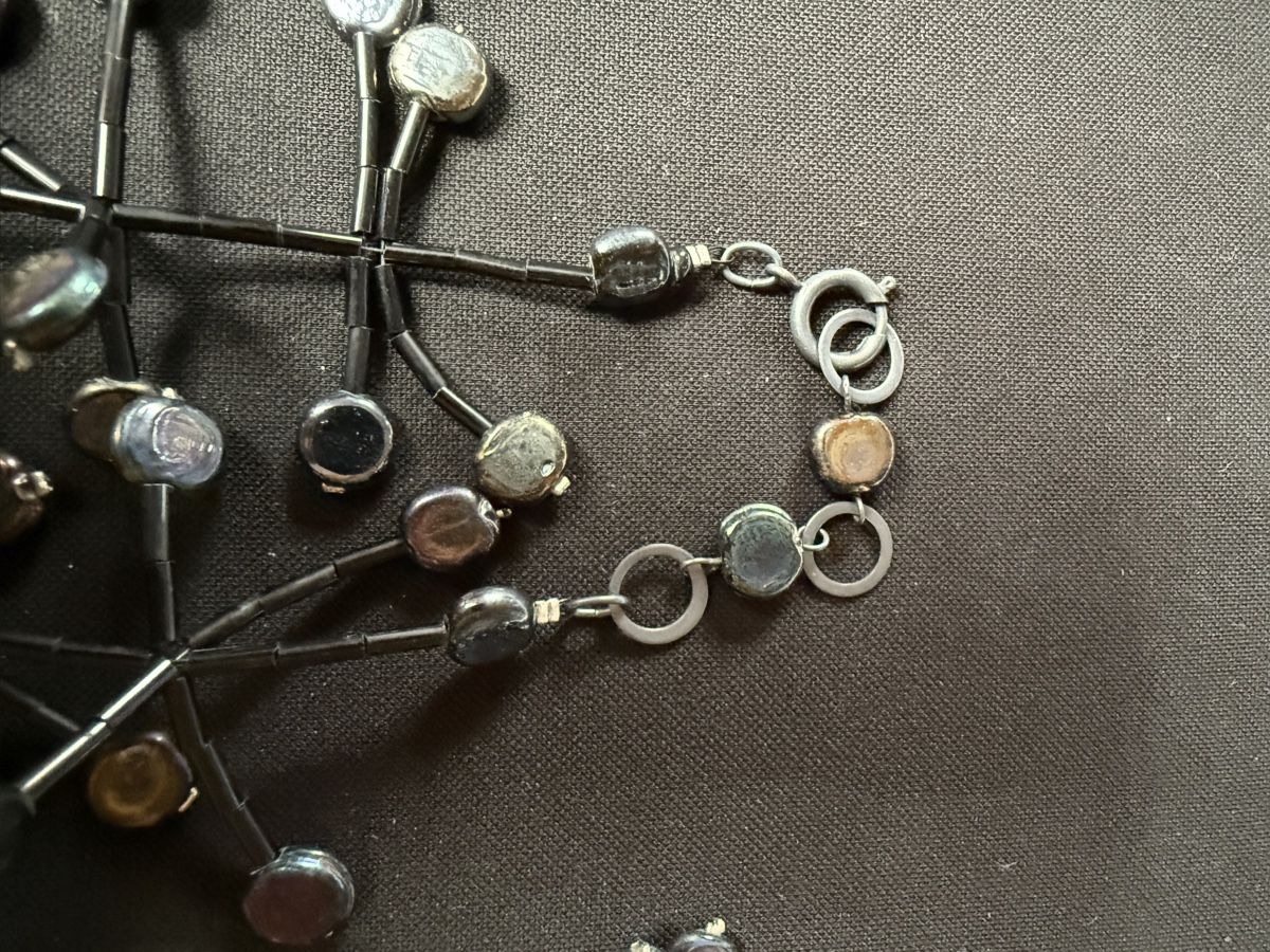 Langani Catenine: Langani Armband und Kette, Schwarz glänzend – Usato da Glarus venduto da big.bear 3