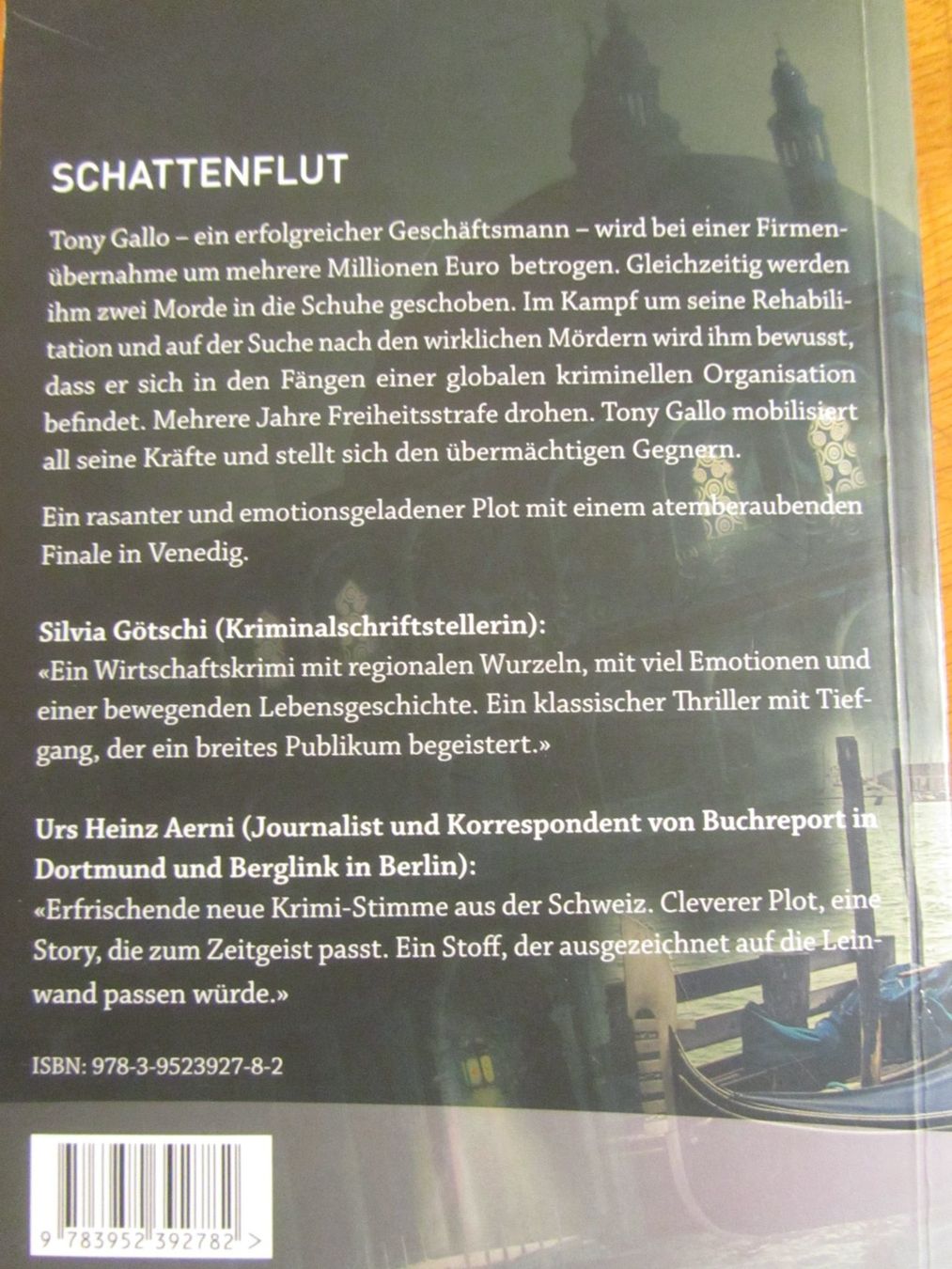 Libri: Andreas Knecht  --  Schattenflut – Usato da Seengen venduto da mikelele 1