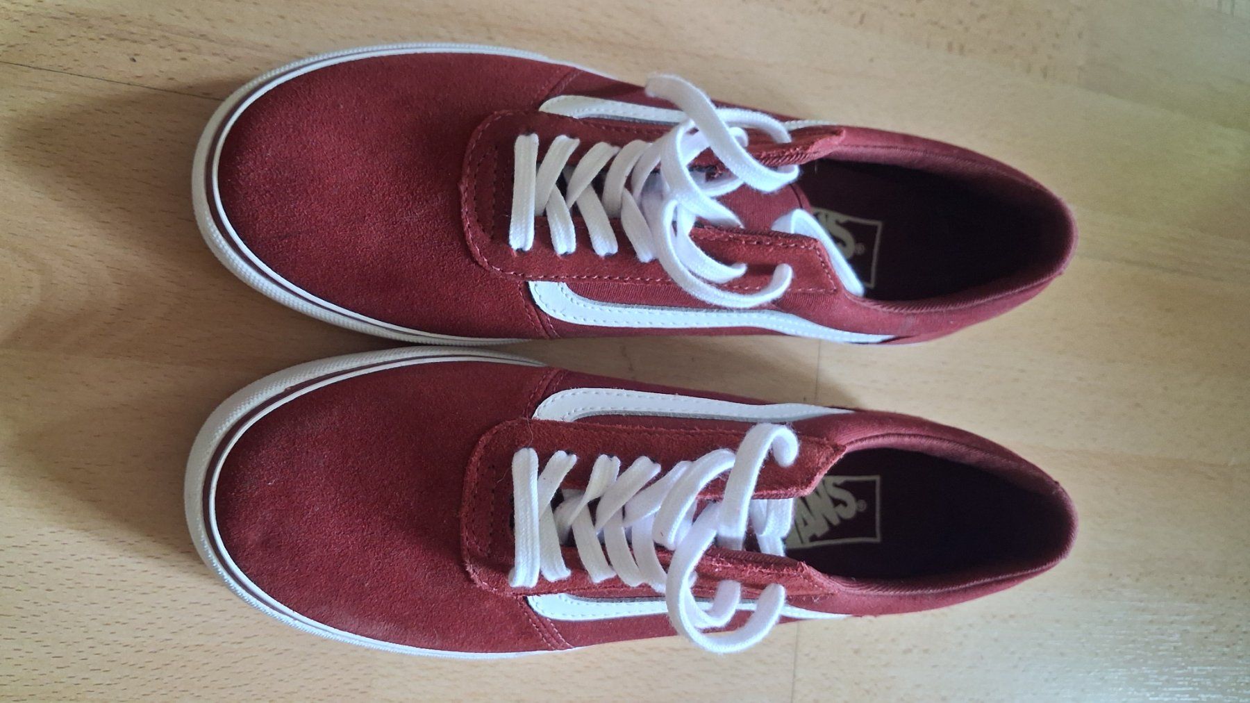 Vans Herrenschuhe: Baskets Vans Old Skool rouge taille 38.5 – Neu (gemäss Beschreibung) aus Fribourg von mar_wd7v