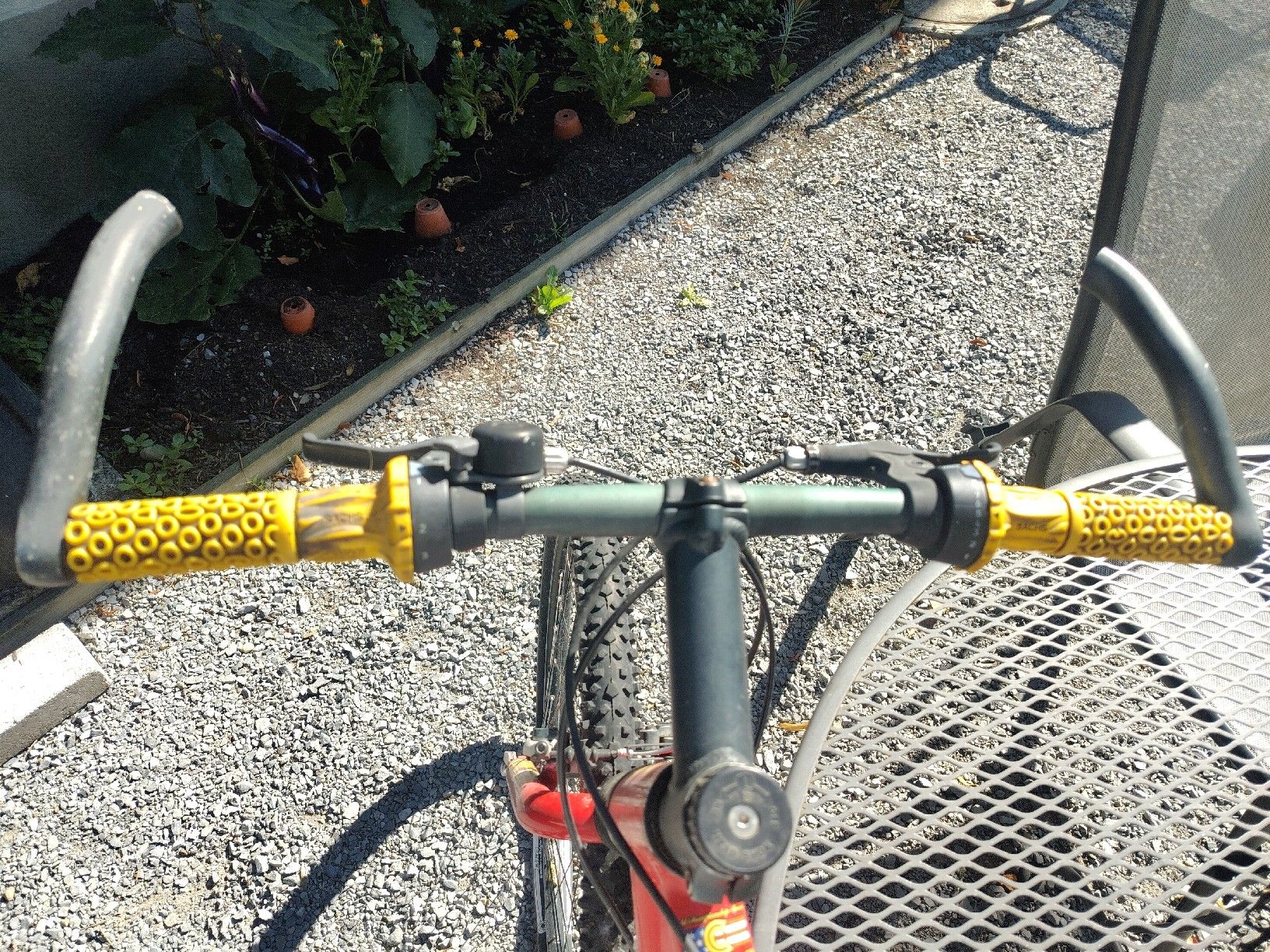 Cannondale Biciclette: Cannondale F800 SL CAD2 – Usato da Steg im Tösstal venduto da STRICKNAEHAtelier23 6