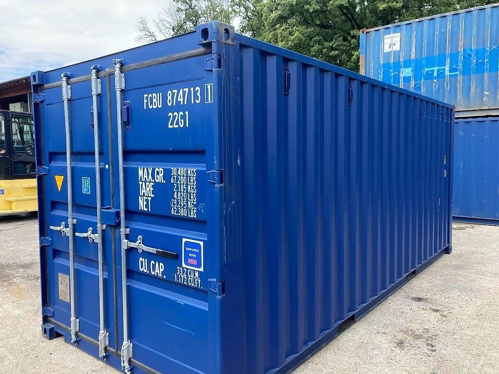 Altro per Ufficio & Commercio: Seecontainer Schiffscontainer Frachtcontainer Material – Usato da St. Gallenkappel venduto da wihatomo