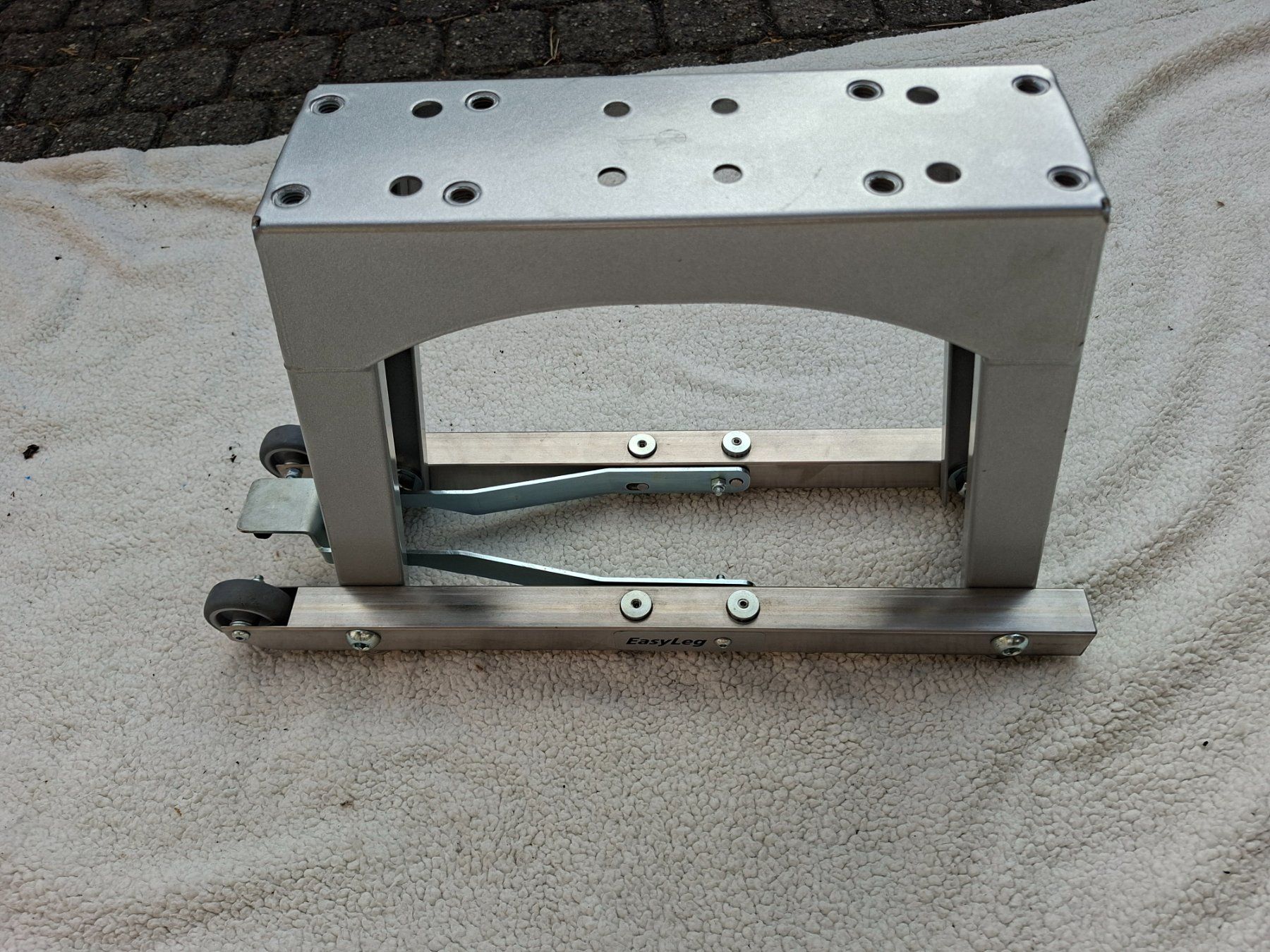 Accessori per altri veicoli: EasyLeg Ständer mit Rollen 300mm neuwertig – Nuovo (secondo la descrizione) da Toffen venduto da samuelpb 2