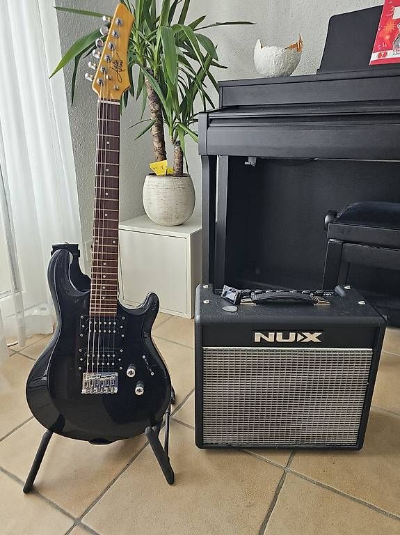 Strumenti musicali: E-Gitarre Kinder – Usato da Hägendorf venduto da naty24 3