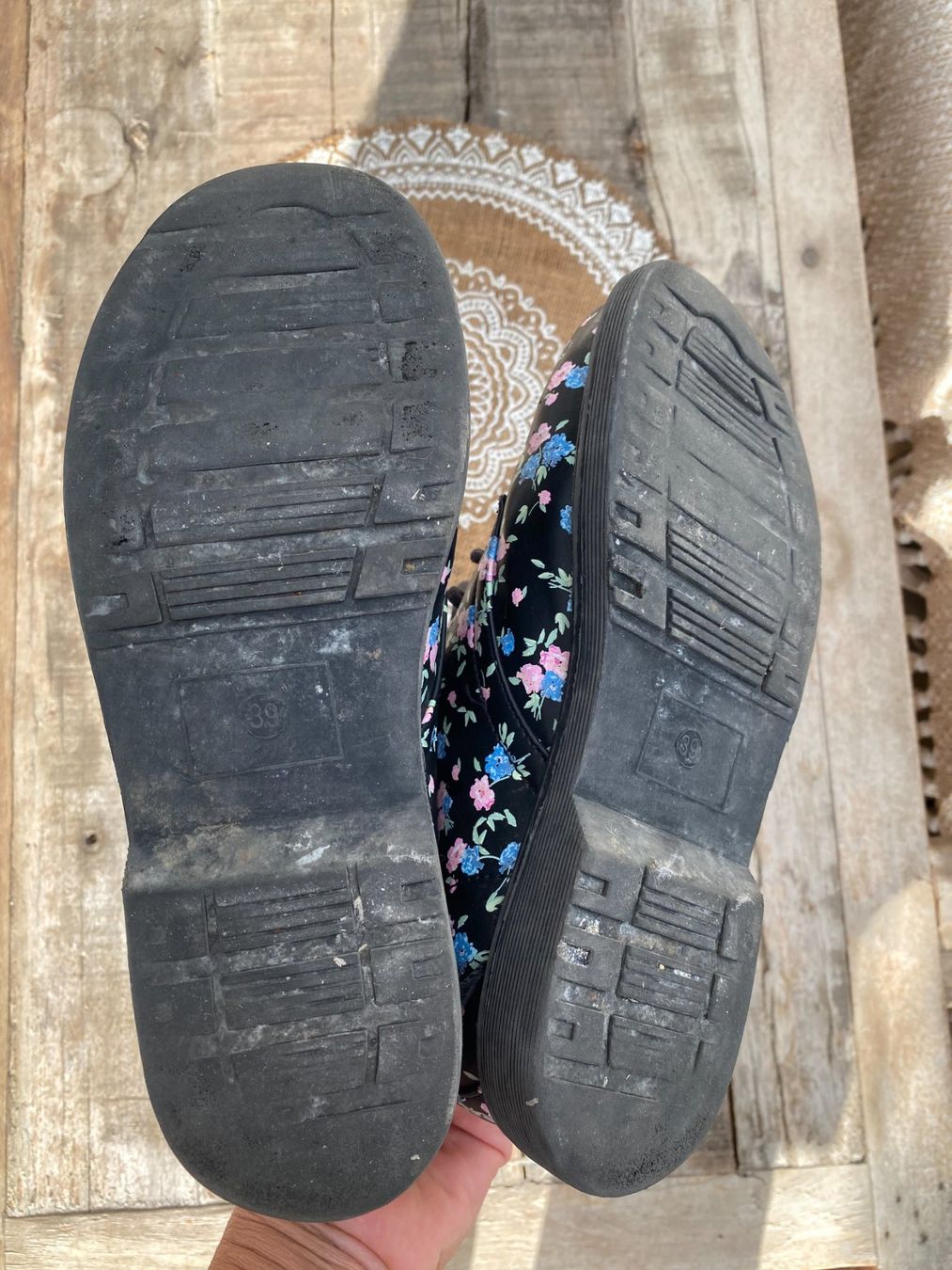Damenschuhe: coole Blümchen Boots,  in Gr. 39 – Gebraucht aus Stetten SH von jani-design 6