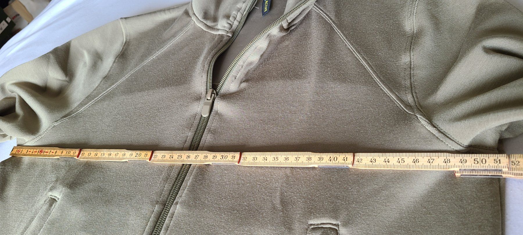 C&A Jacken: Sweatjacke von C&A, Gr. M – Gebraucht aus Basel von Luzora 4