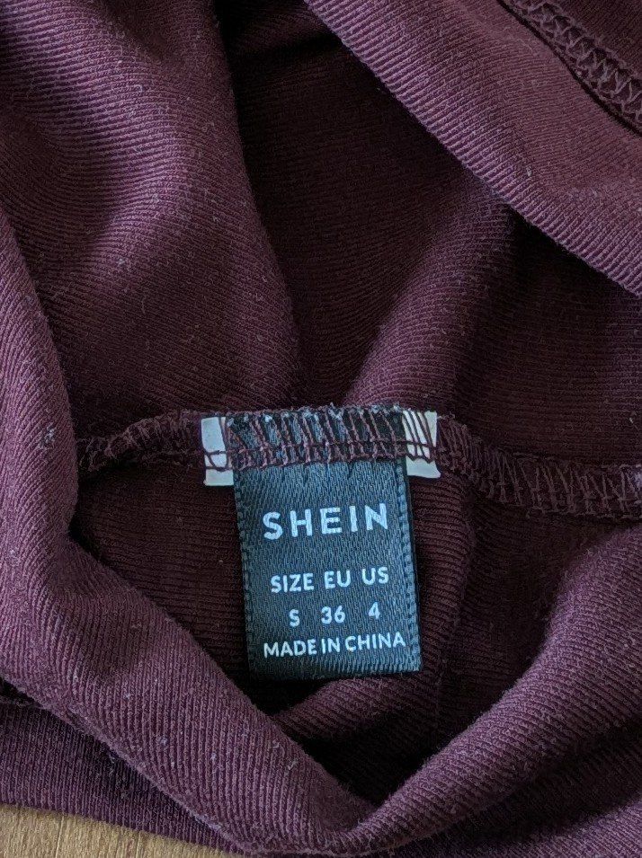 Shein T-shirt: T-Shirts "Shein" Gr. S - Set mit 2 - neu – Nuovo (secondo la descrizione) da Bonstetten venduto da Scoutinggirl 4