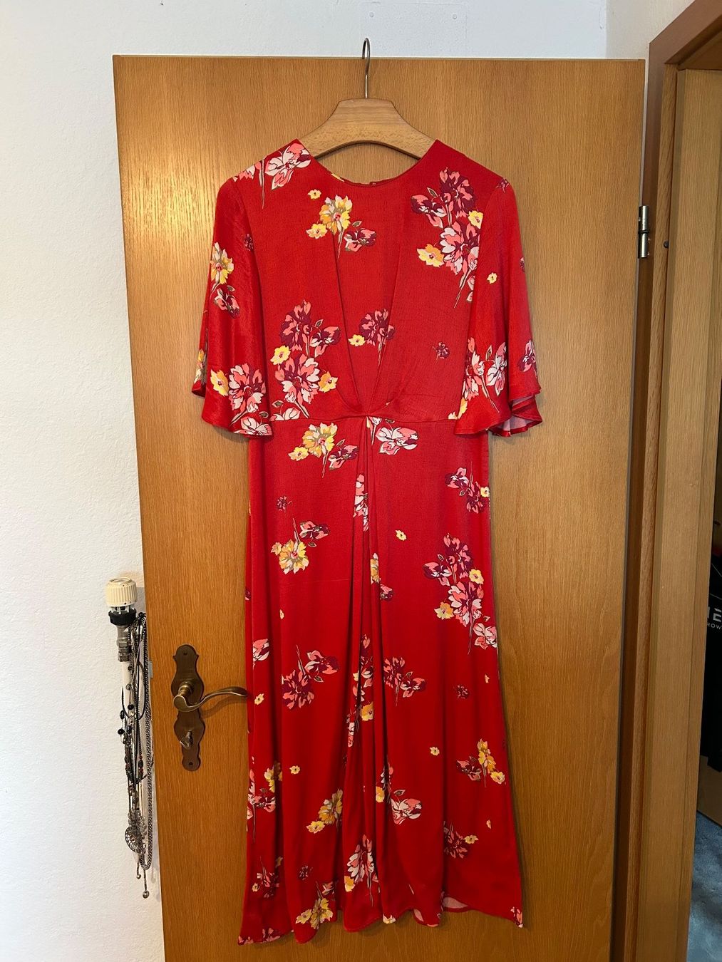 Vestiti: Sommerliches rotes Kleid mit Blumenmuster, Monsoon – Usato da Murten venduto da zia_6czz 6