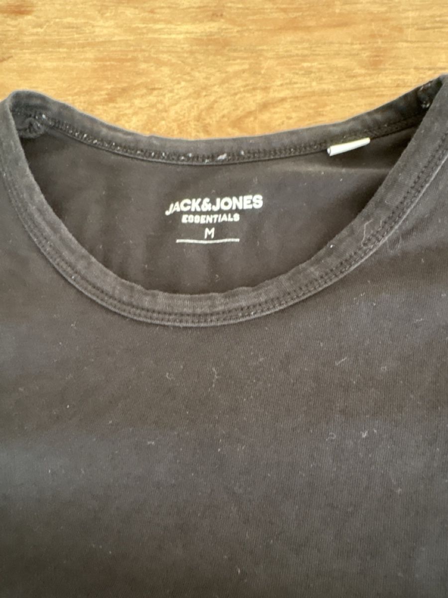 Jack & Jones T-Shirts: Jack & Jones Basic Shirt – Gebraucht aus Zürich von Midaspavia 1