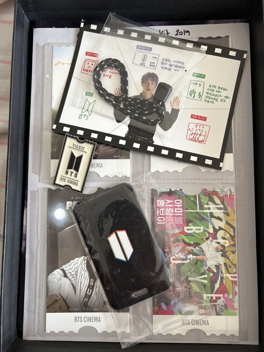 Alben: BTS Membership kit – Neu (gemäss Beschreibung) aus Veytaux von ccristina