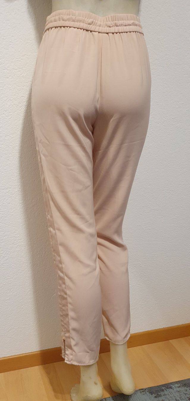 H&M Pantaloni: H&M Hose gr36 – Usato da Niederbipp venduto da fashionfuchs 3