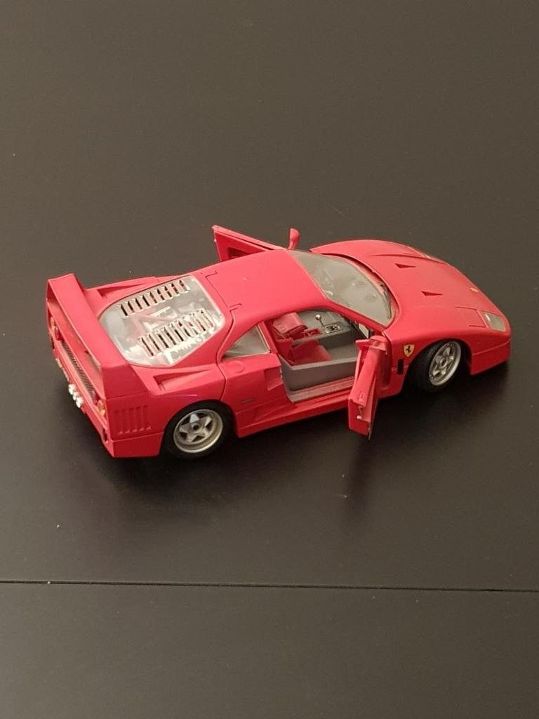 Ferrari Modellini d'auto: Modellauto Ferrari F40 – Usato da Basel venduto da perfect-day 1