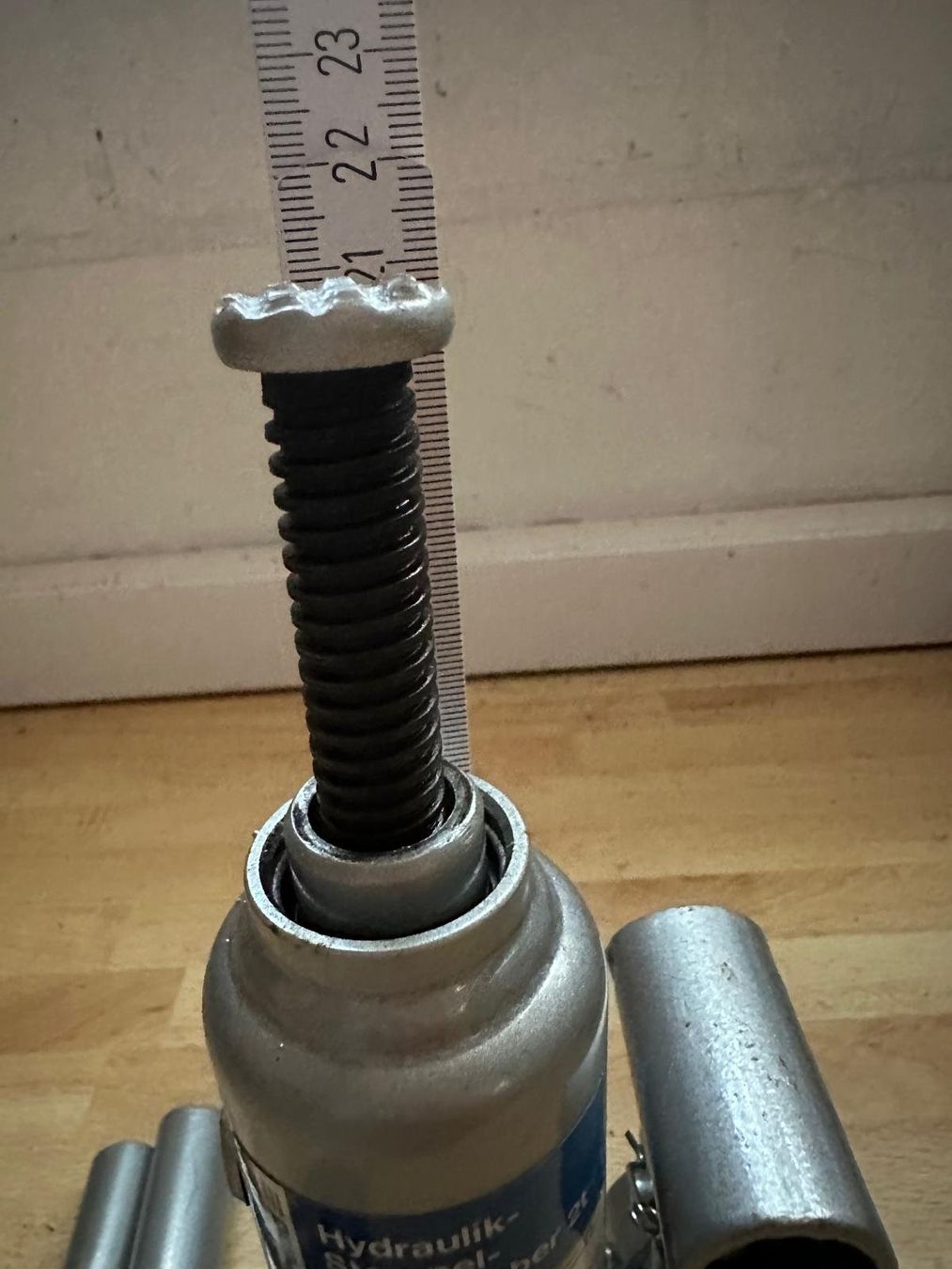 Tutti gli attrezzi: Hydraulik - Stempel- Wagenheber – Usato da Wegenstetten venduto da Aanfr 2