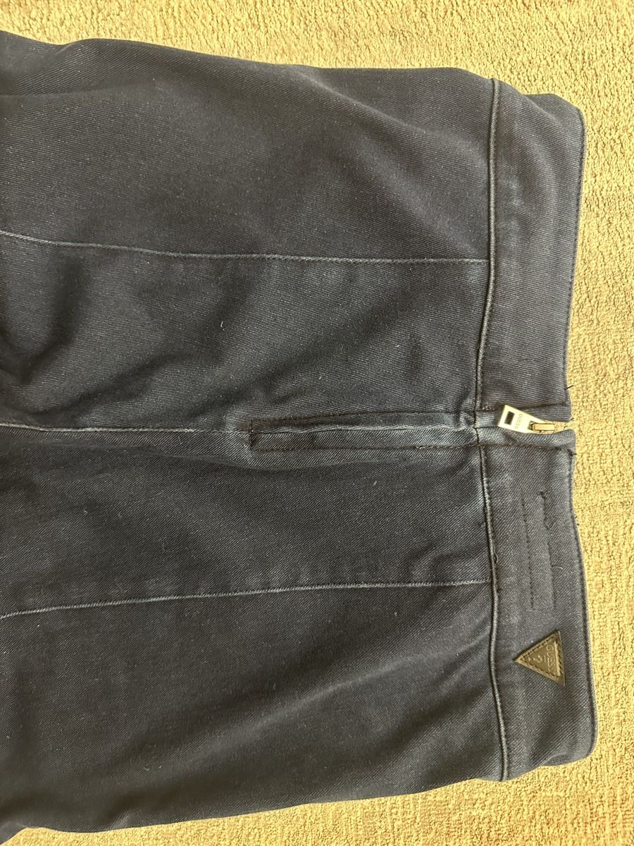Hosen: Guess Hose Damen Gr:M – Gebraucht aus Sevelen von Stopglobal. 4