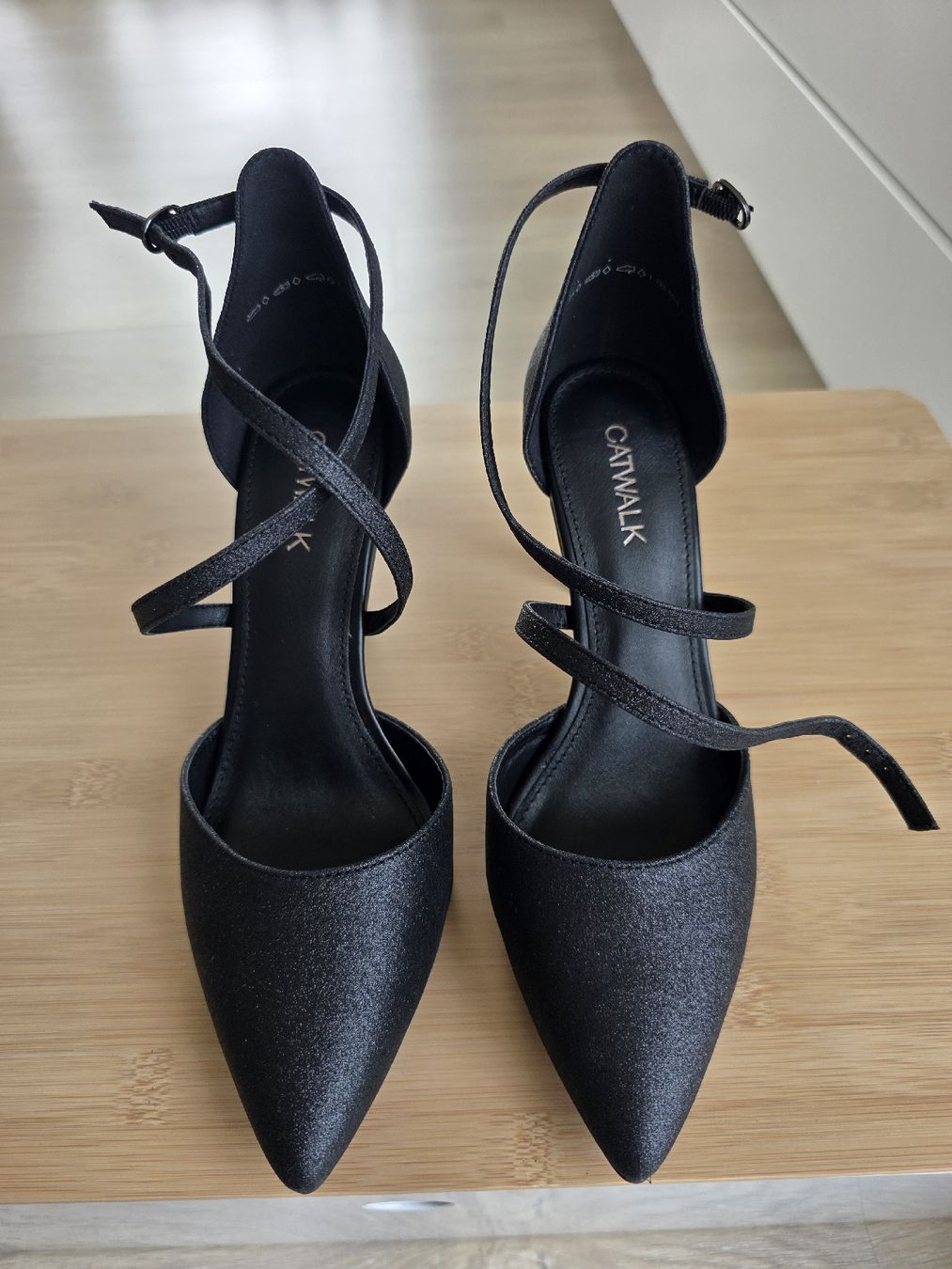 Dosenbach Chaussures femmes: Catwalk Pumps Gr. 39 – Neuf (Voir description) à Rothenthurm par yvo_zq6v