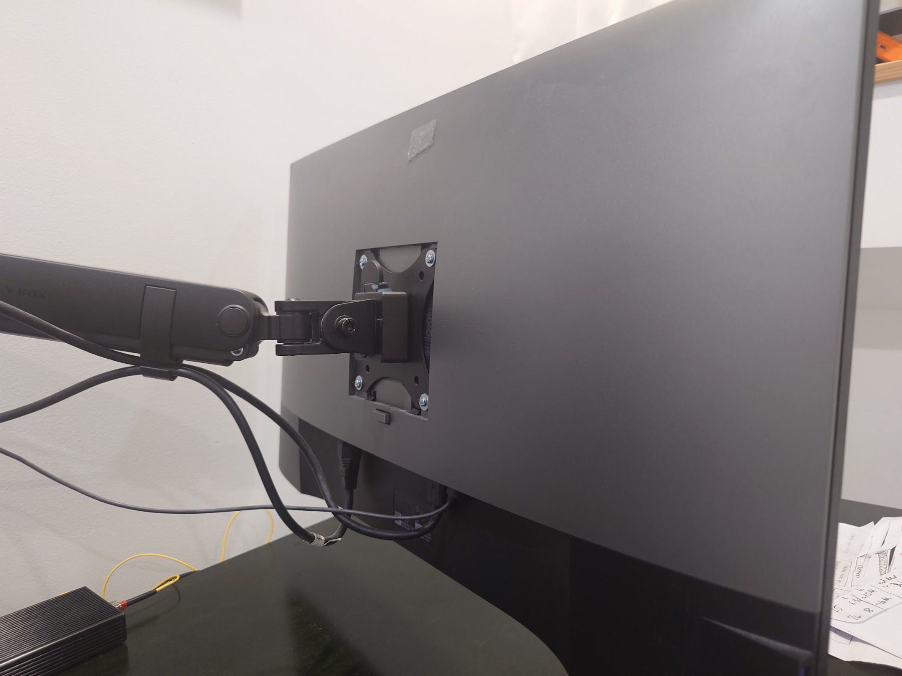 Dell Ecrans: DELL U2720Q – D'occasion à Riehen par Nemstarr 1