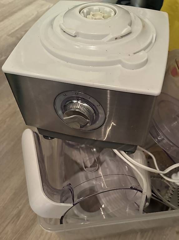 Elettrodomestici da cucina: Küchenmaschine – Usato da Zumikon venduto da muca33