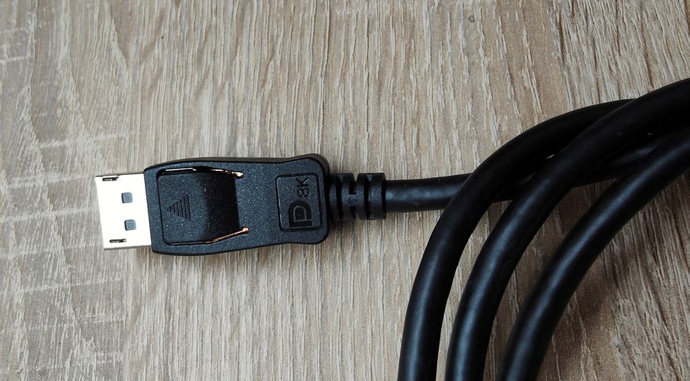 HOTRON - Câble Displayport E246588 - 1.8m - 8K | Kaufen auf Ricardo