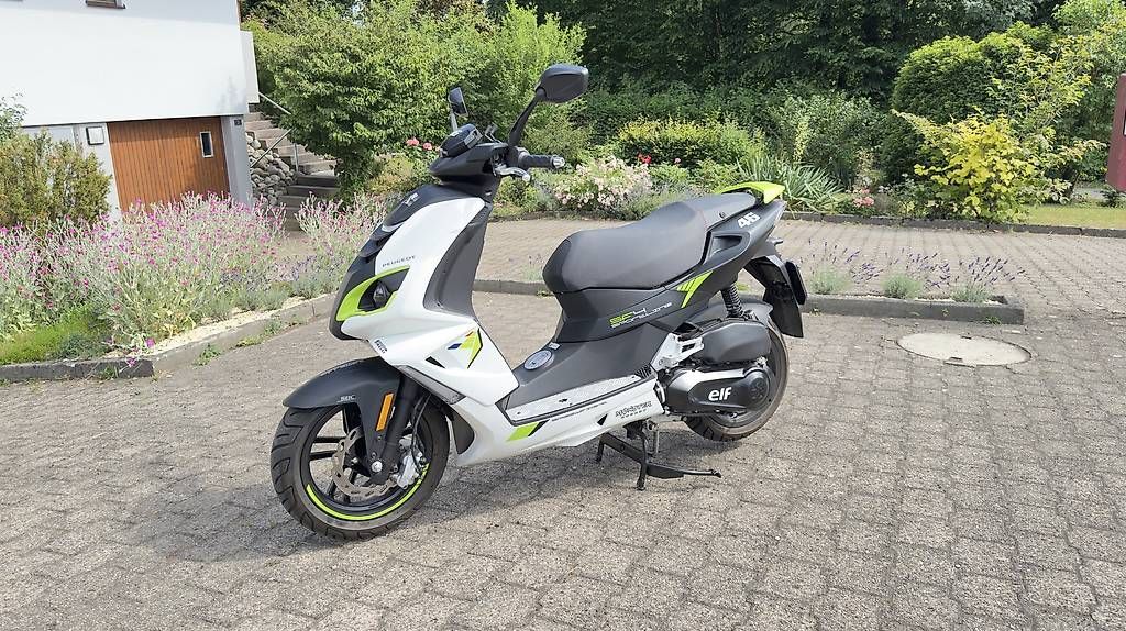 Strada: Roller 125er Peugeot Speedfight 4 – Usato da Freienstein venduto da readyandaction