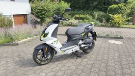 Roller 125er Peugeot Speedfight 4