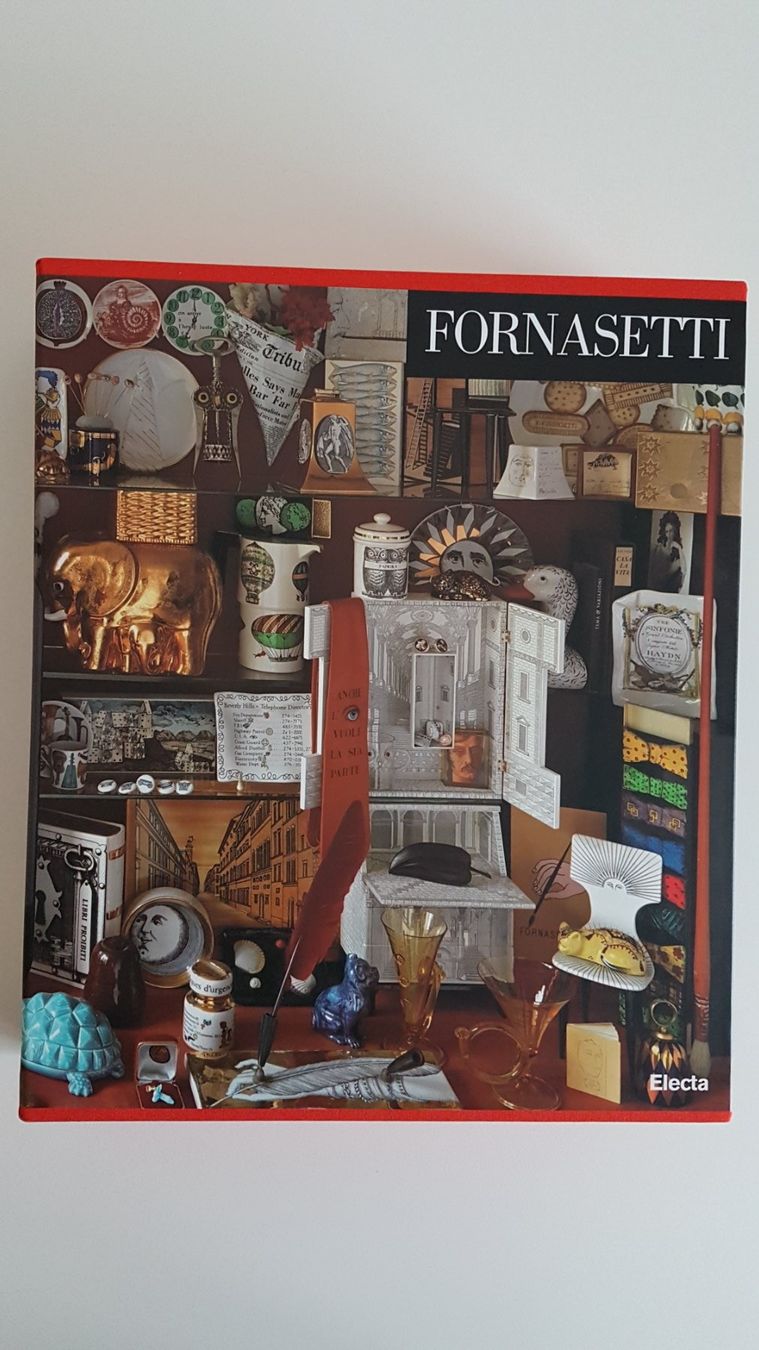 Libri: Buch Fornasetti 2 Bänder – Nuovo (secondo la descrizione) da Basel venduto da dav_6dyd 7