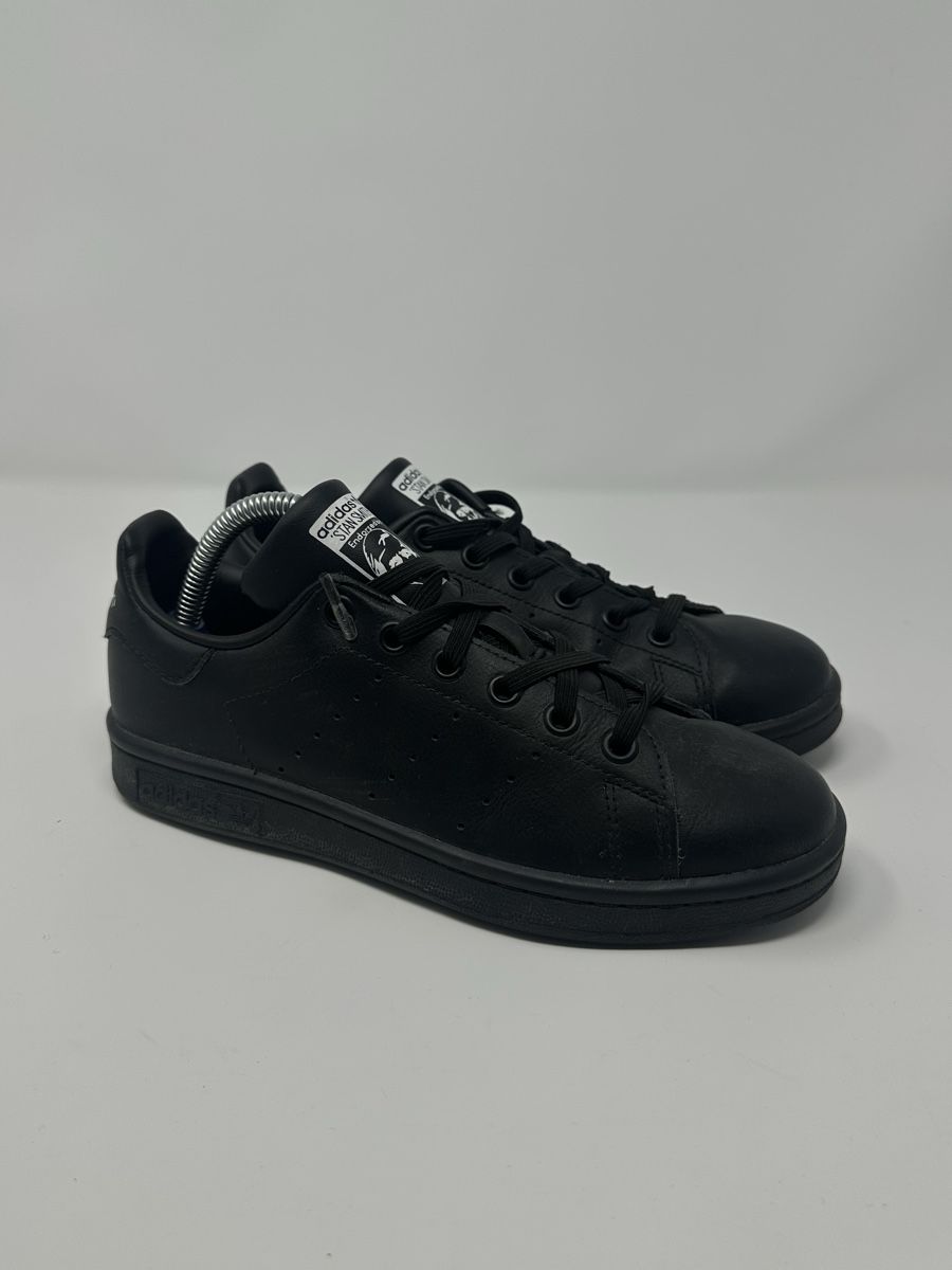 Adidas Scarpe da uomo: Schwarze Adidas Stan Smith Schuhe, Grösse 36! – Usato da Luzern venduto da kim221080