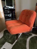 Drehsessel orange aus Cord mit Metallfuss guter Zustand