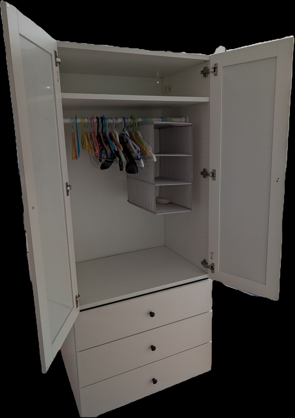 Ikea Armadi: Kleiderschrank  – Usato da uster venduto da wildersuuser 1