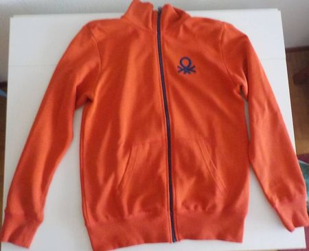 Jaquette Benetton 100% rouge-orangé taille 168cm