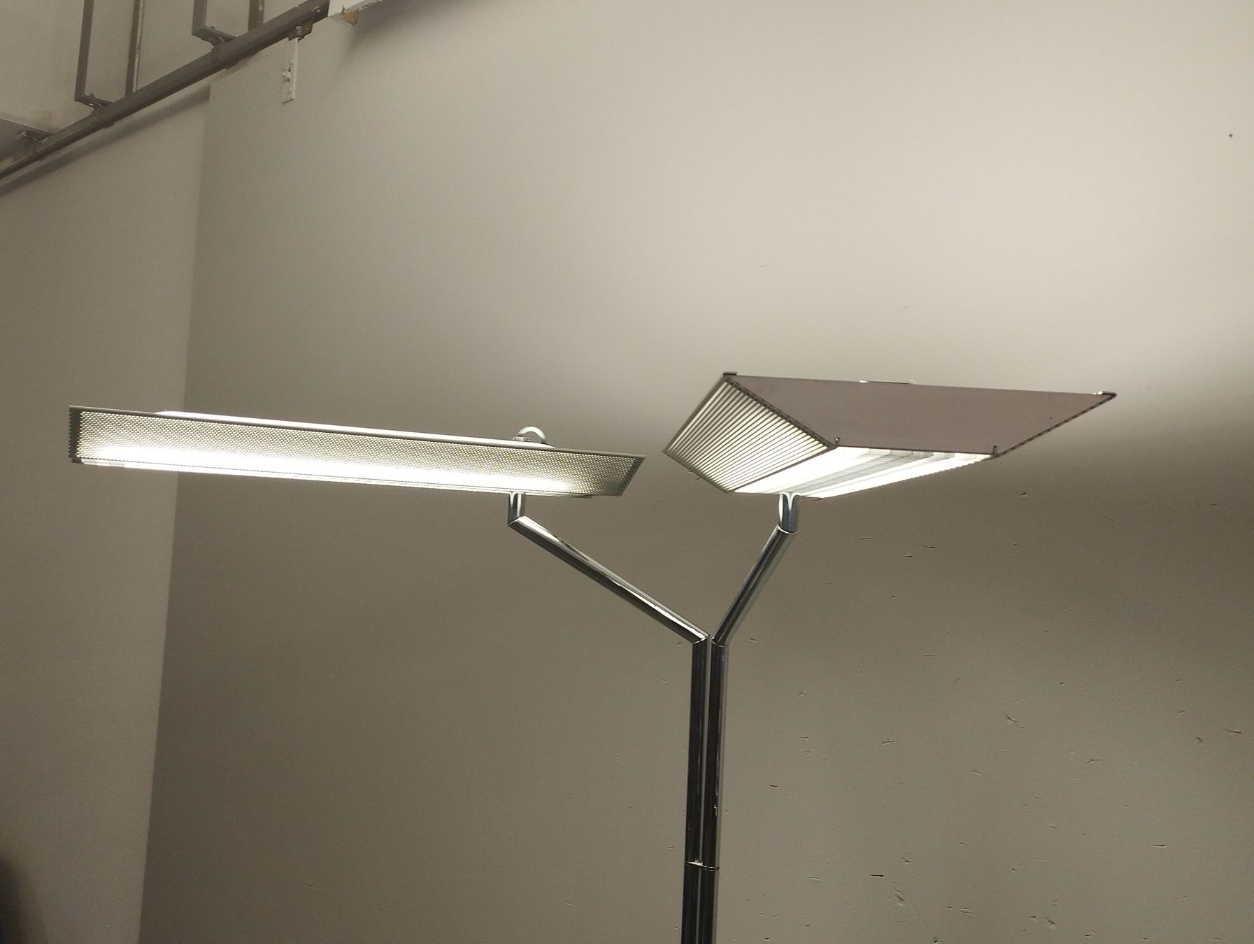 Baltensweiler Lampes: Stehleuchte Baltensweiler ECO DOPPIO - LED – D'occasion à Affoltern am Albis par Zapro 2