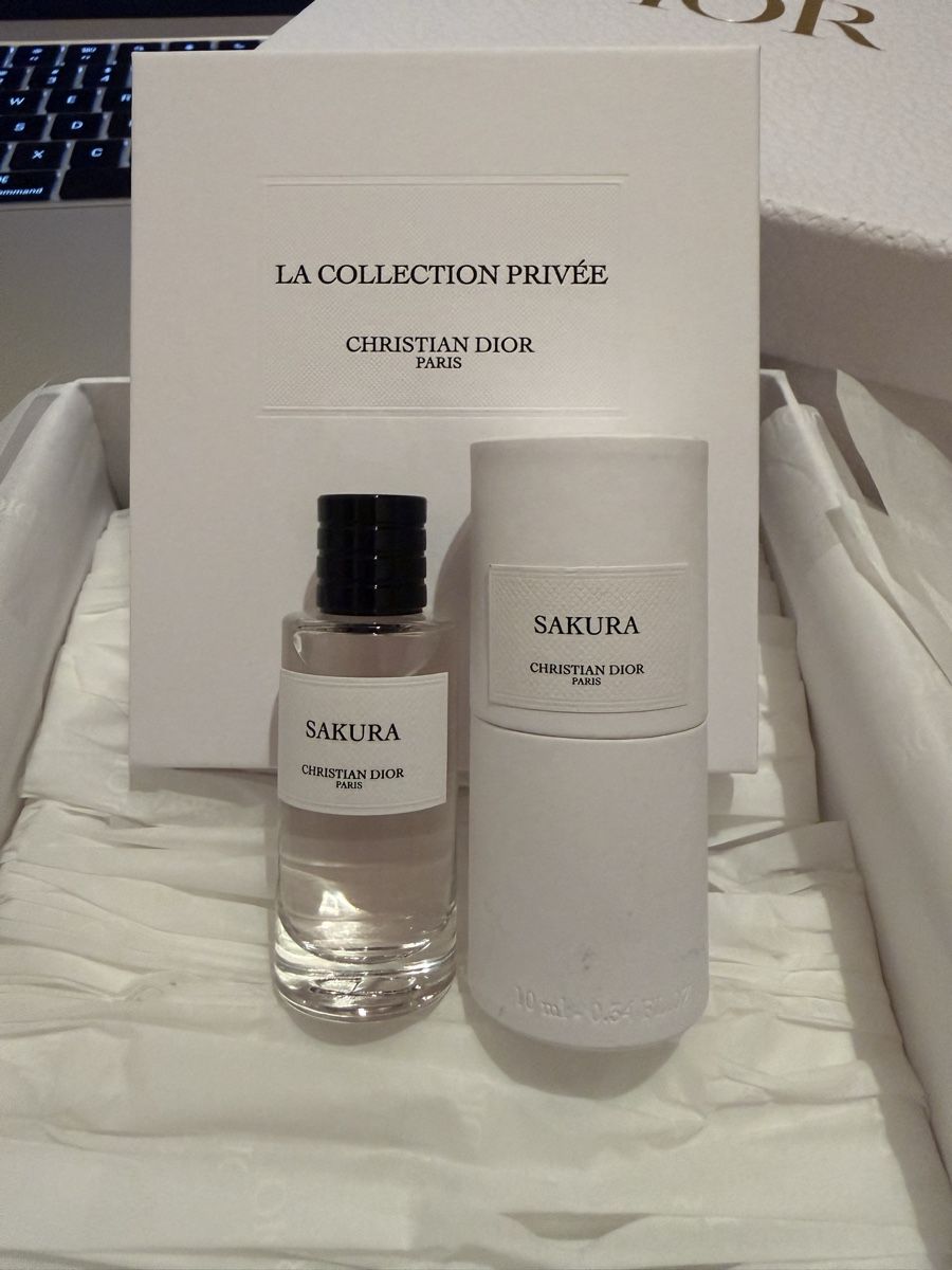 Dior Profumi & Eau de Toilette: Dior La Collection Privée Sakura 10ml – Nuovo e nell'imballaggio originale da Luzern venduto da sas_r89l