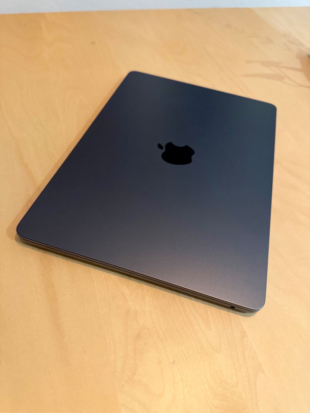 Apple Notebook: MacBook Air M2 – Usato da Goldau venduto da hsingh1 1