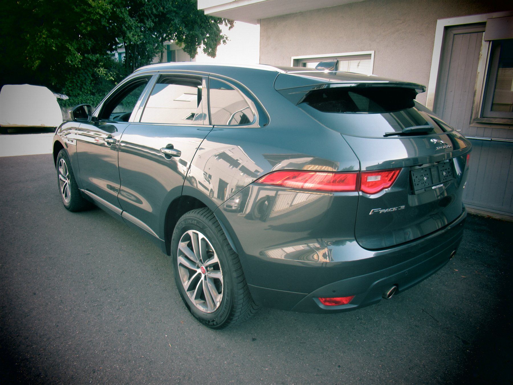 Jaguar Automobili: Jaguar F-Pace AWD 3.0 – Usato da Orpund venduto da Helmi007 1