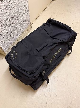 Dakine Rollkoffer / Rolltasche/ Sporttasche 110 L Zustand 1A