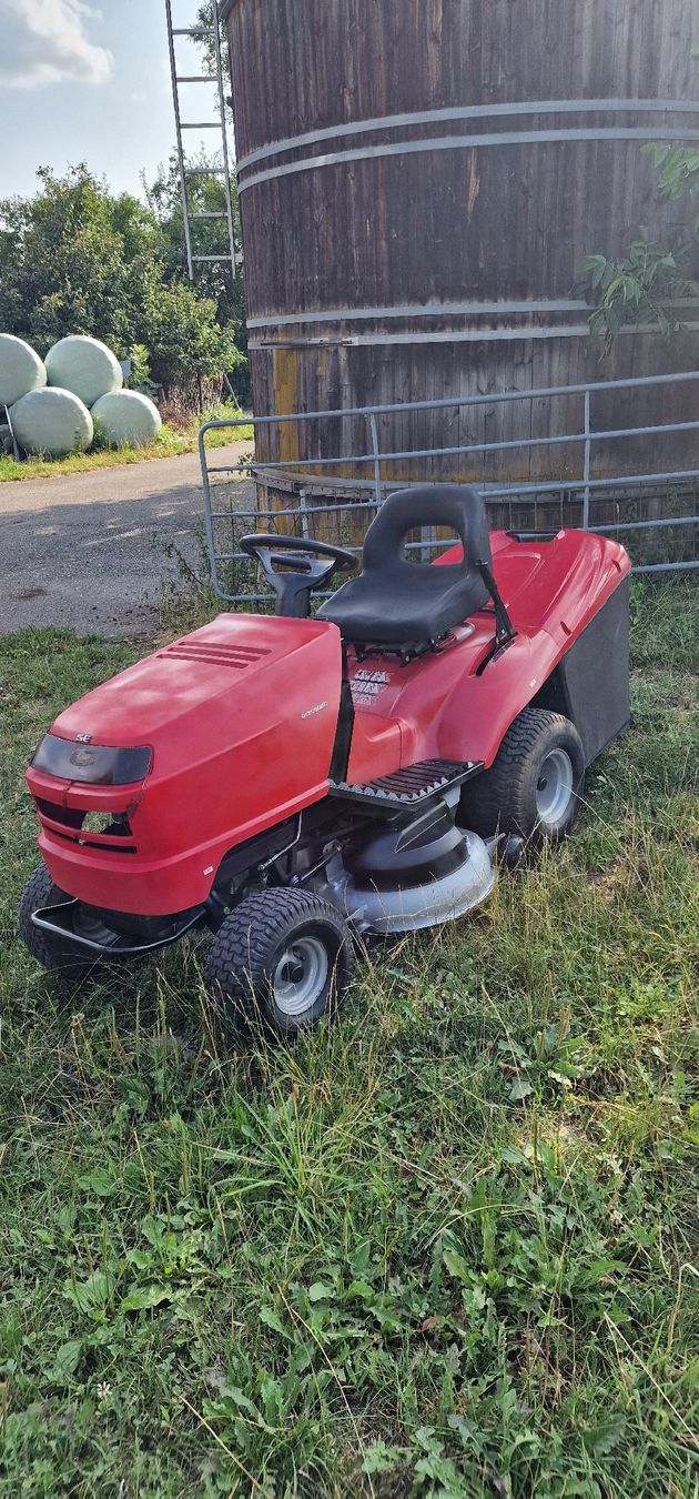 Honda Tondeuses à gazon: Aufsitzmäher Honda HF2216 Rasentraktor – D'occasion à Tagelswangen par Axel_36 3
