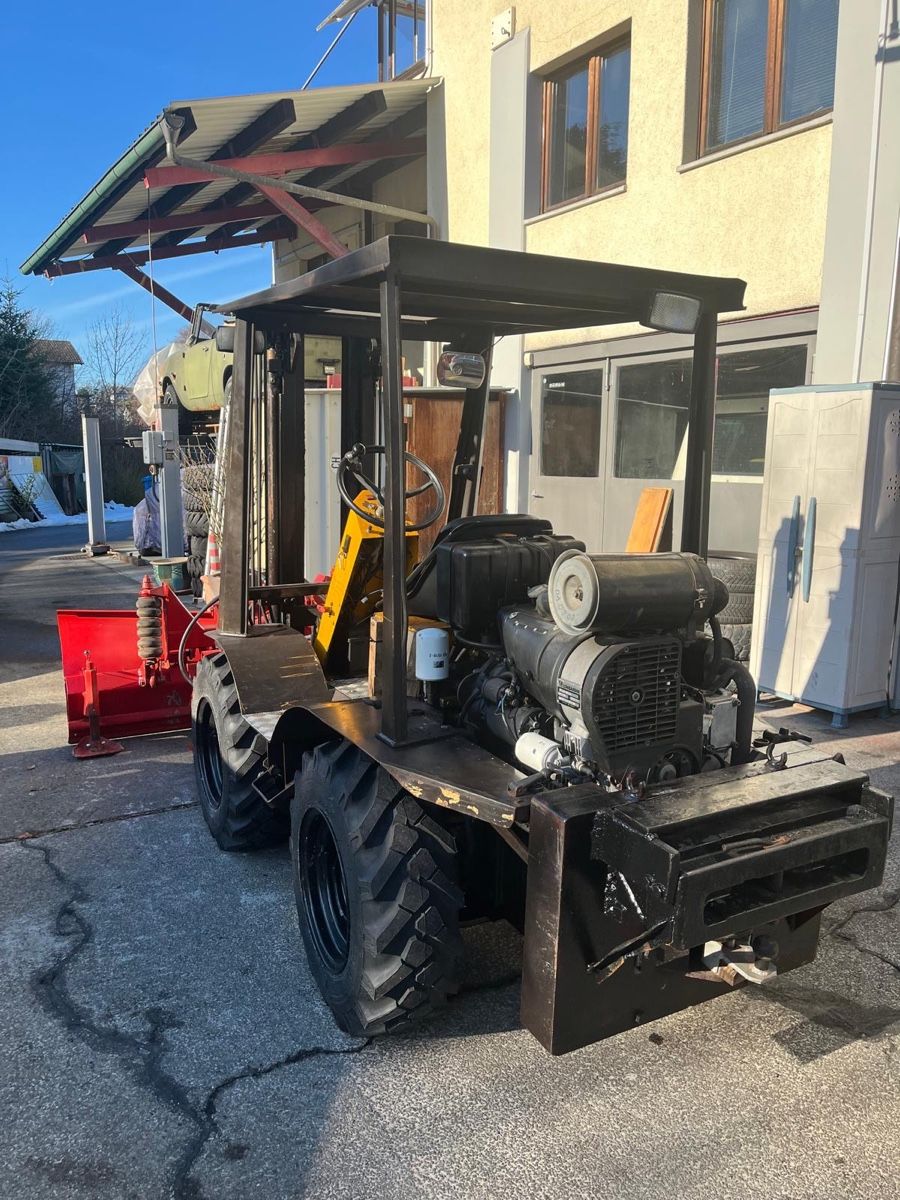 Carrelli elevatori e a forche: Geländestapler/Gabelstapler mit Schneespflug & Kippschaufe – Usato da Meggen venduto da Aur_r5rp 3