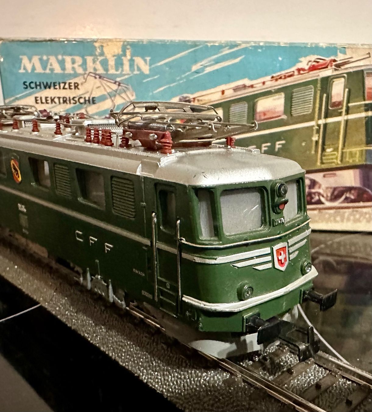 Märklin Modelleisenbahnen: Märklin SBB AE 6/6 Bern Analog – Gebraucht aus Oftringen von ib.85 2