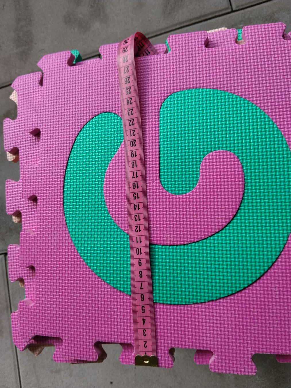 Rivestimenti per pavimenti: Bodenbeläge Puzzles 36 Stück – Usato da Muri AG venduto da Suiphi 2