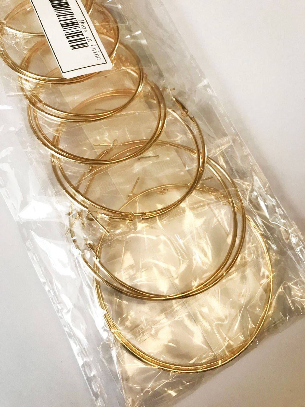 Ohrringe & -stecker: Creolen, Ohrringe, Modeschmuck, 12 Stück – Neu und originalverpackt aus Zürich von Caro55 2