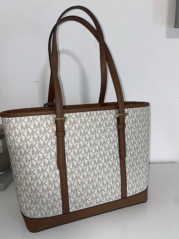 Borse da donna: MICHAEL KORS HANDTASCHE - CREAM – Usato da Gossau SG venduto da An_mau10 2