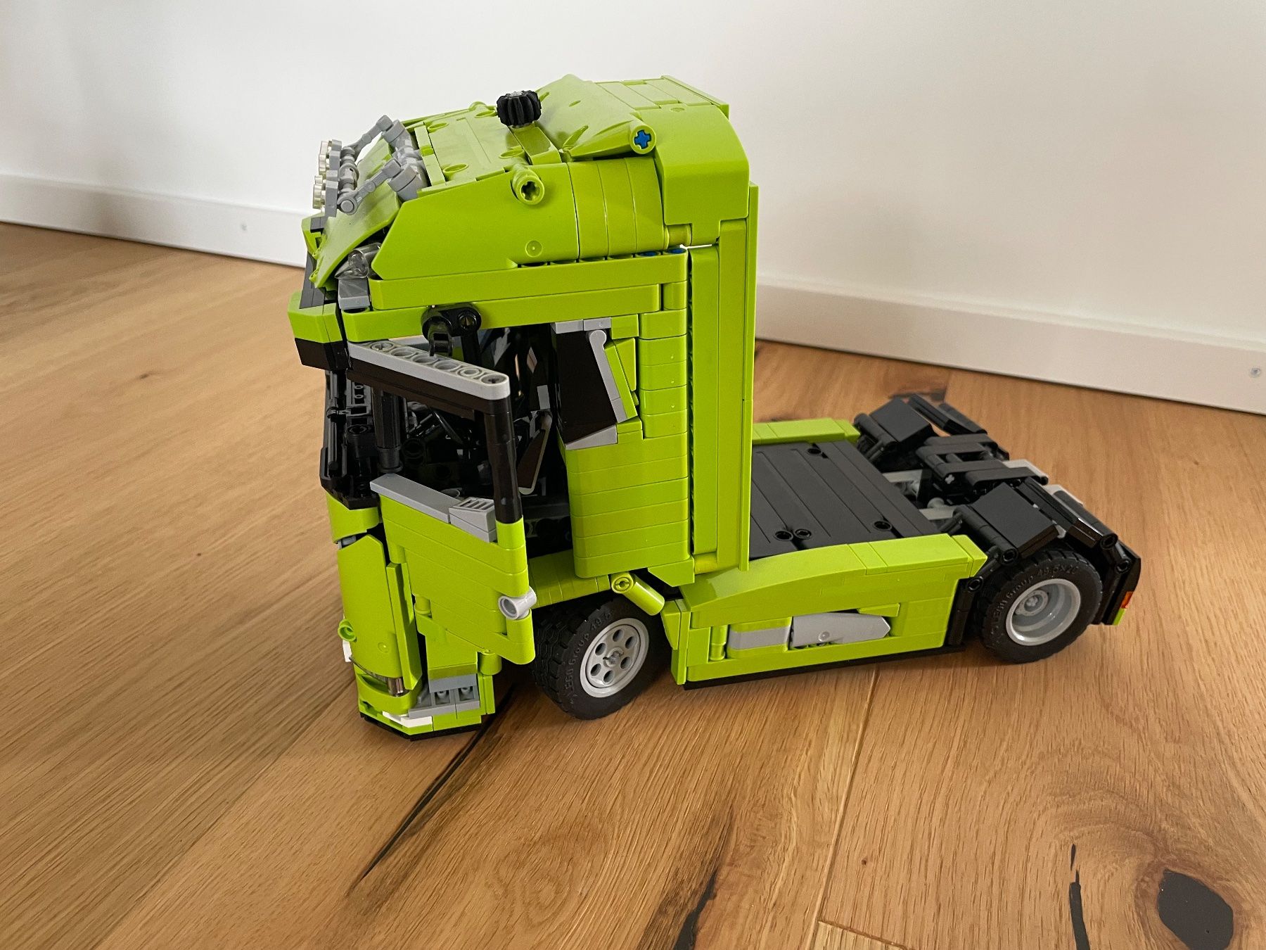 Lego Kit di costruzioni: Lego Technic - DAF XG 4x2 – Nuovo (secondo la descrizione) da Salmsach venduto da ram82 3