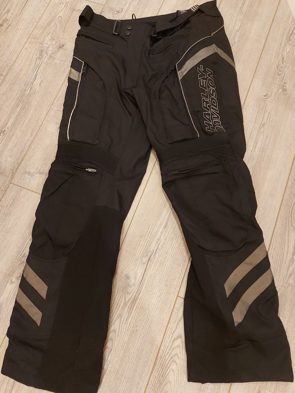 Hosen: neuwertige Harley-Davidson Hose – Gebraucht aus Mönchaltorf von Chriga80