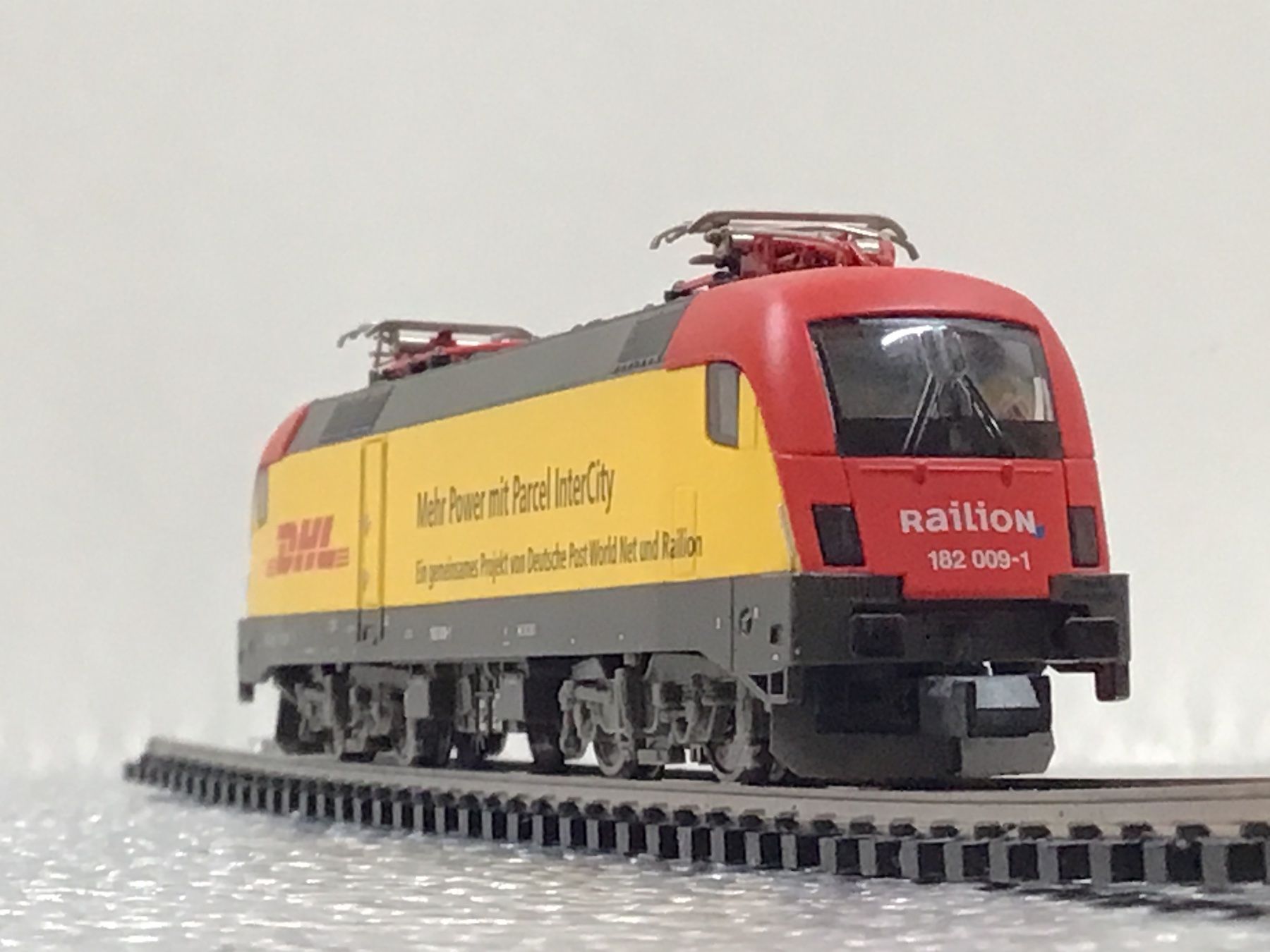 Trix Trains électriques: MINITRIX E-LOK 12550 SPUR N – D'occasion à Männedorf par Spezial-Modelle 2