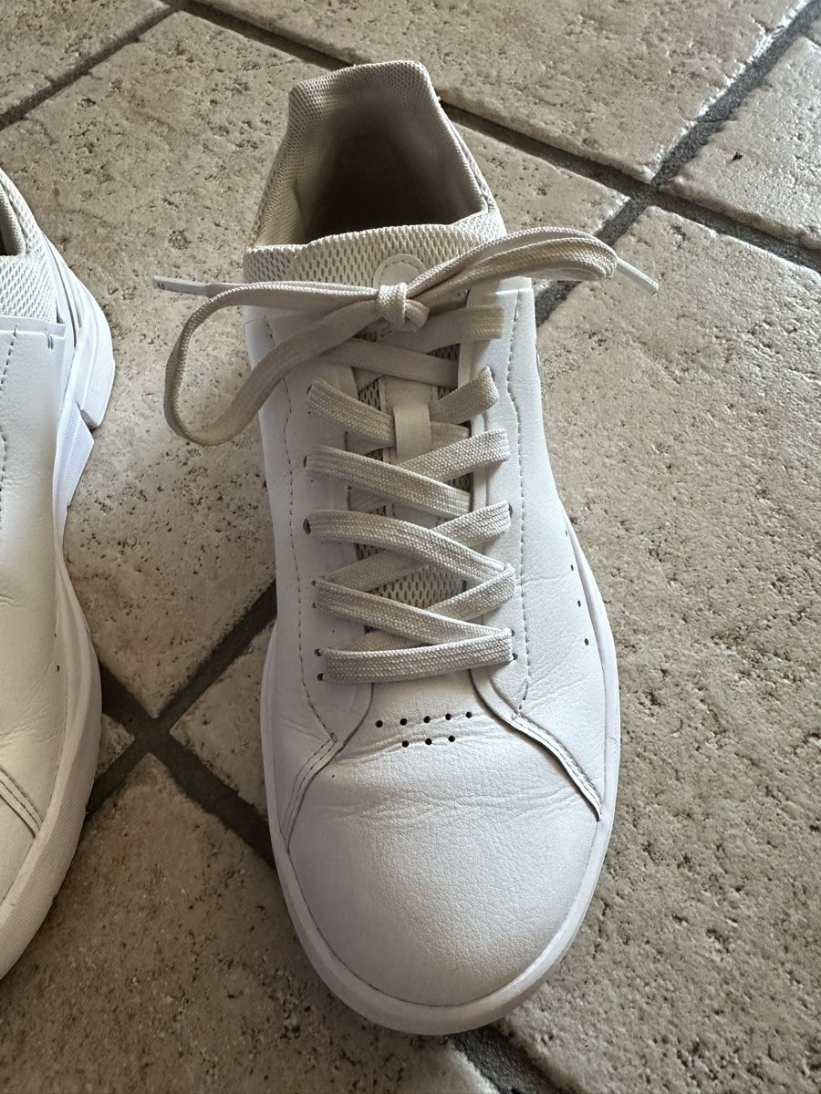 On Scarpe da uomo: ON CLOUD WHITE SNEAKERS – Usato da Zürich venduto da debvio 2