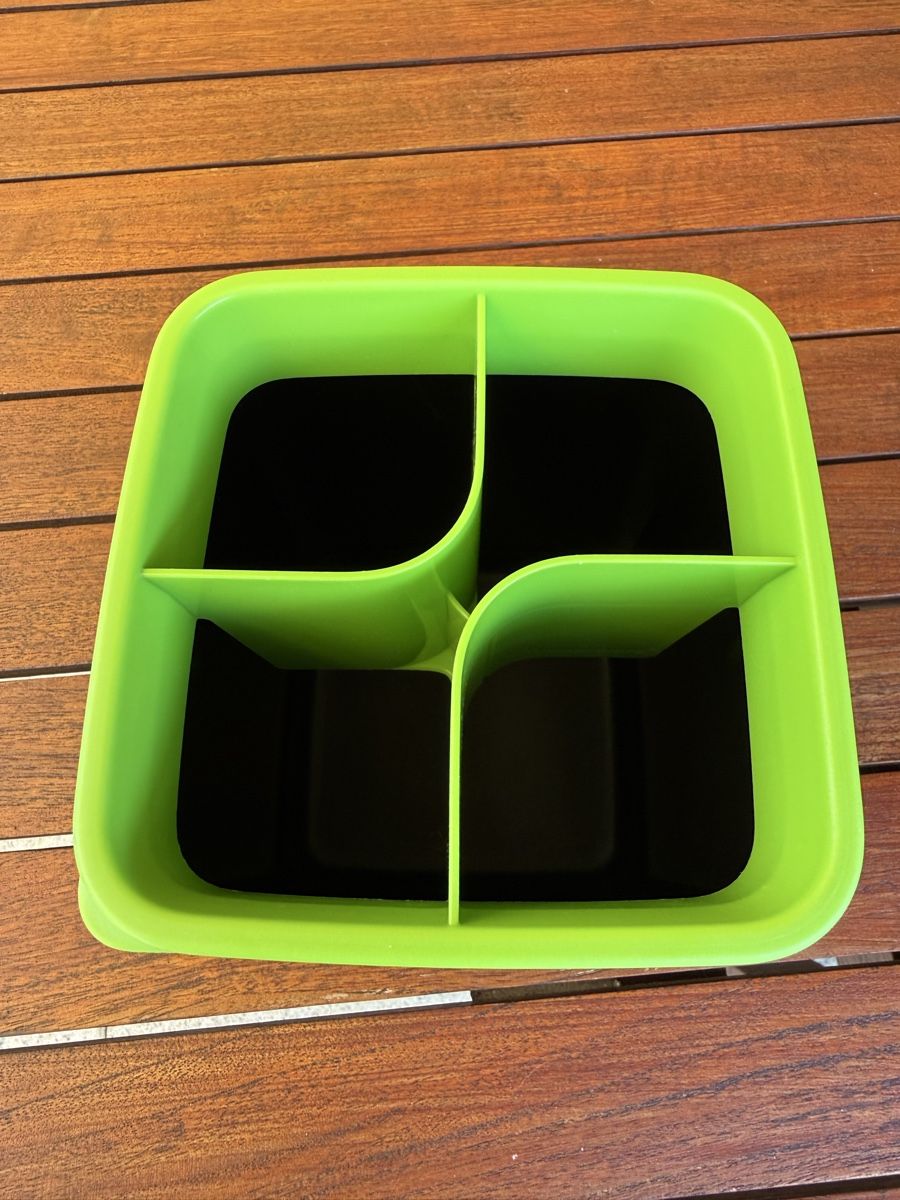 Tupperware Contenitori & Simili: Pot à ustensiles Tupperware. – Usato da MASSONGEX venduto da Luluone 1