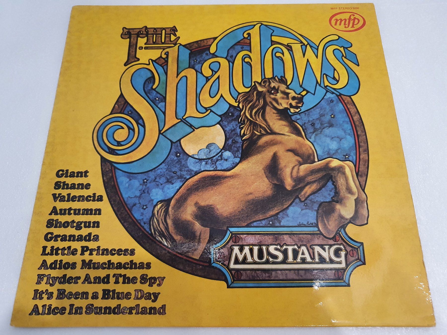 Schallplatten: The Shadows – Mustang – Gebraucht aus Uster von Vinyl-Leidenschaft