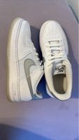 Nike Air Force 1 blanches comme neuves - Taille 36,5