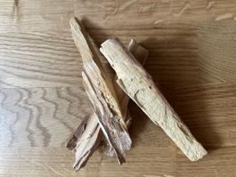 Palo Santo Holz aus Peru zum Räuchern, 3 Stück